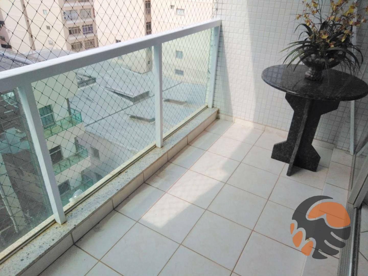 Apartamento para alugar com 2 quartos, 80m² - Foto 3