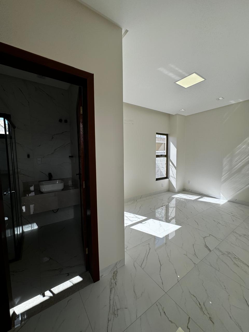 Casa para alugar com 5 quartos, 200m² - Foto 23