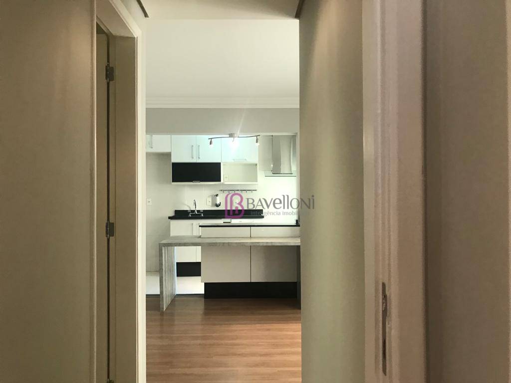 Apartamento para alugar com 2 quartos, 70m² - Foto 8