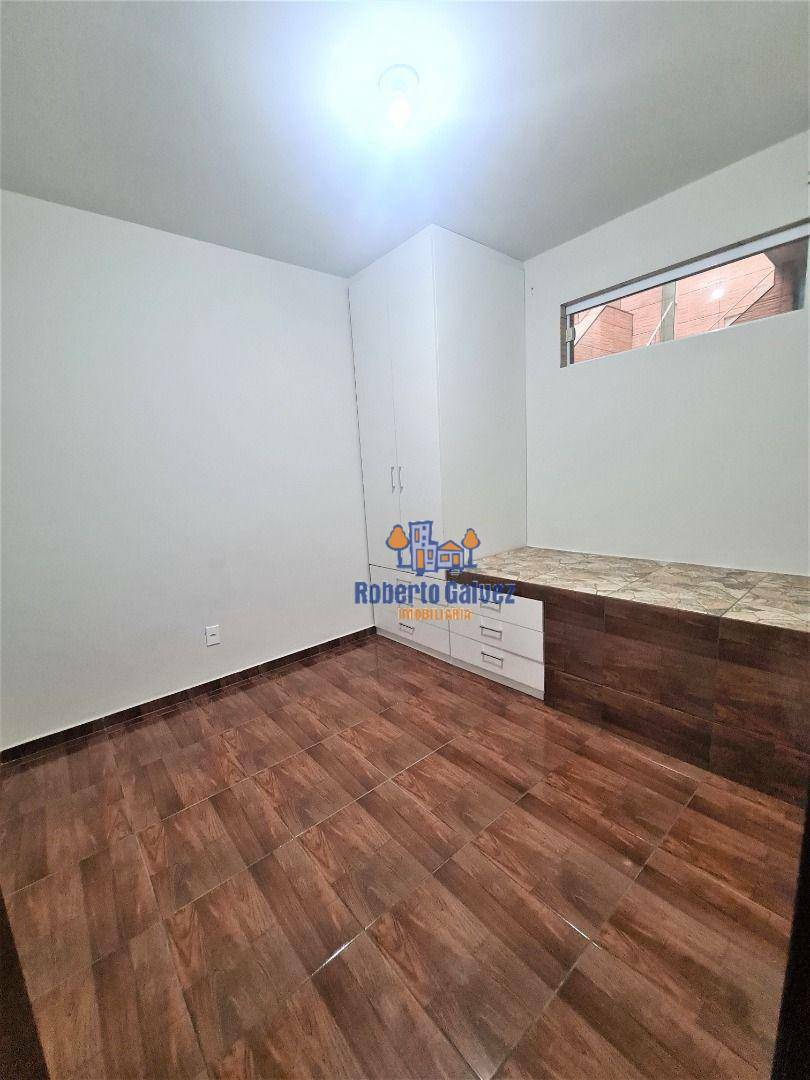 Apartamento para alugar com 3 quartos, 89m² - Foto 5