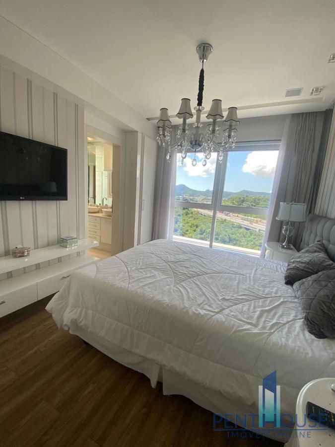 Apartamento à venda com 4 quartos, 220m² - Foto 12