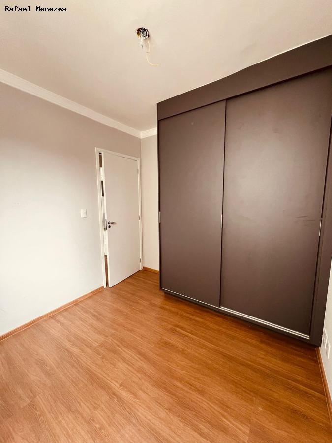 Casa à venda com 2 quartos, 52m² - Foto 9