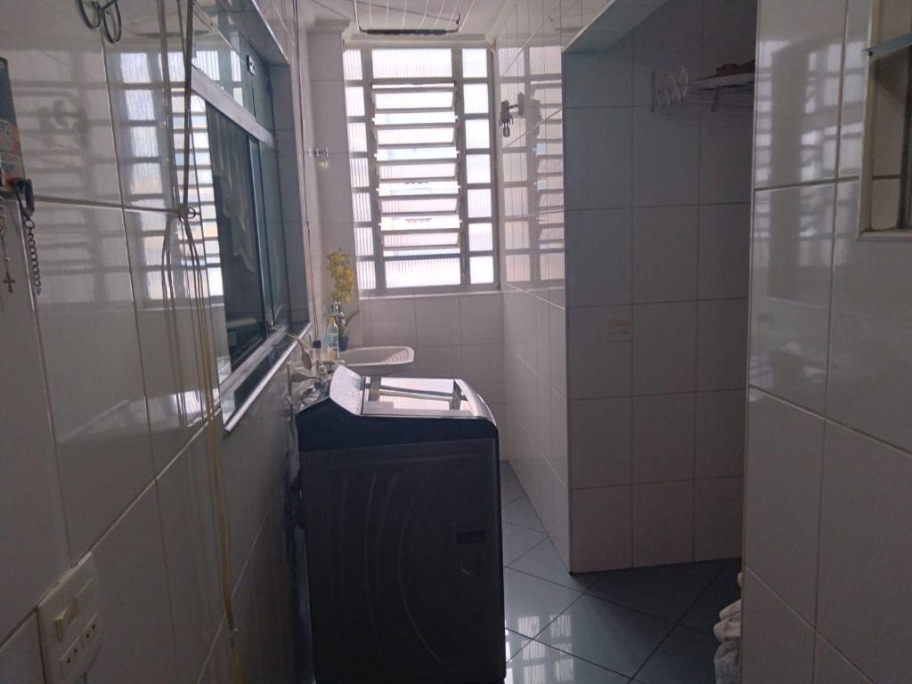 Apartamento à venda com 3 quartos, 140m² - Foto 25