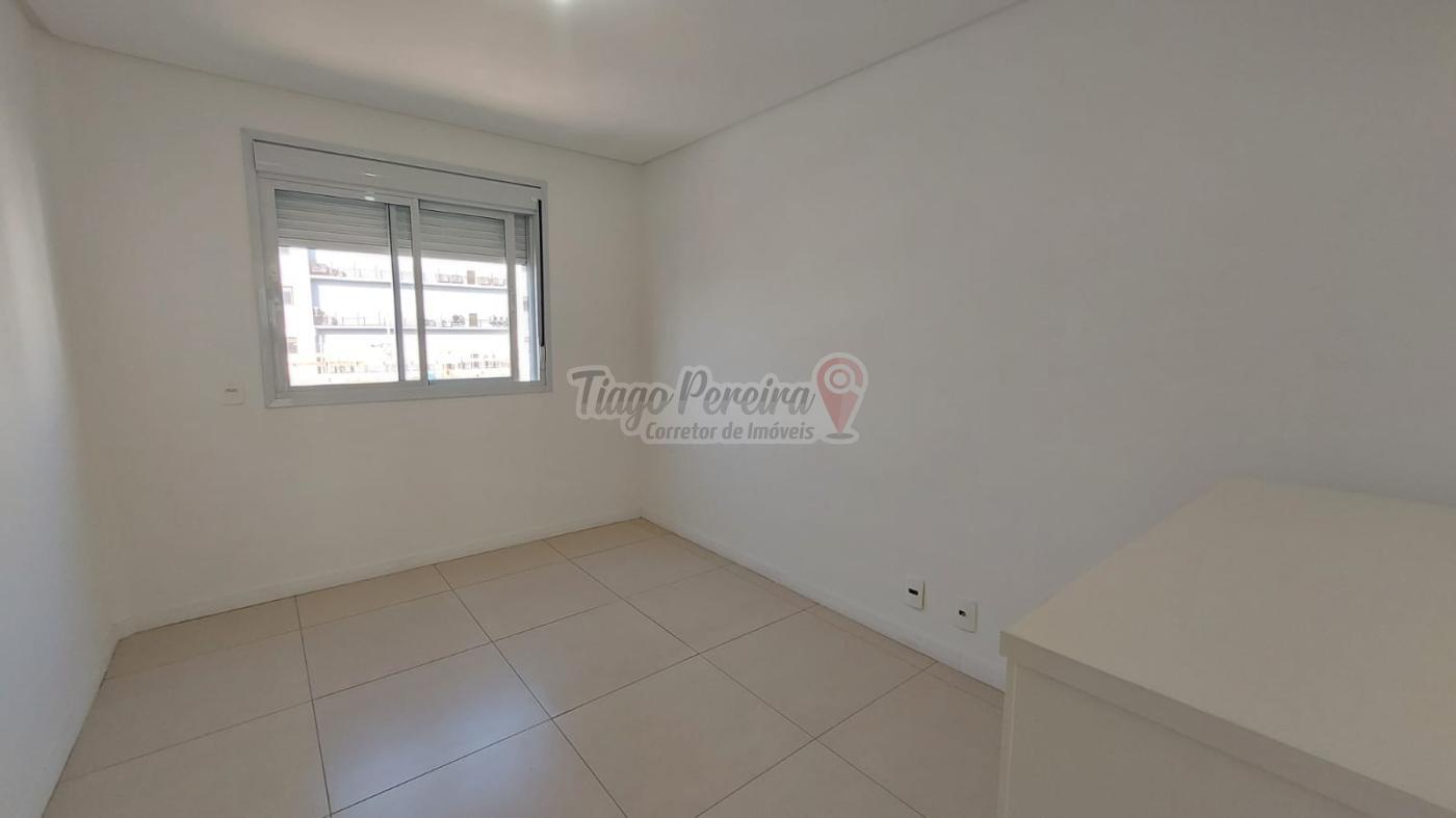 Apartamento para alugar com 3 quartos, 87m² - Foto 15