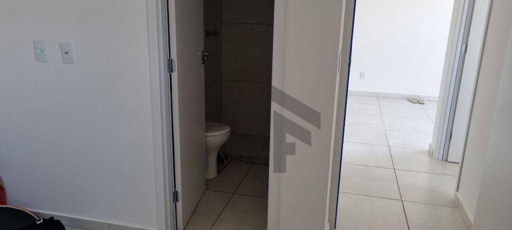 Apartamento à venda com 2 quartos, 44m² - Foto 8