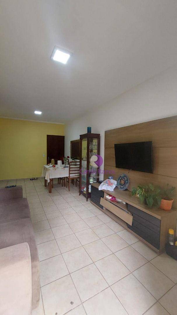 Apartamento à venda com 2 quartos, 71m² - Foto 2