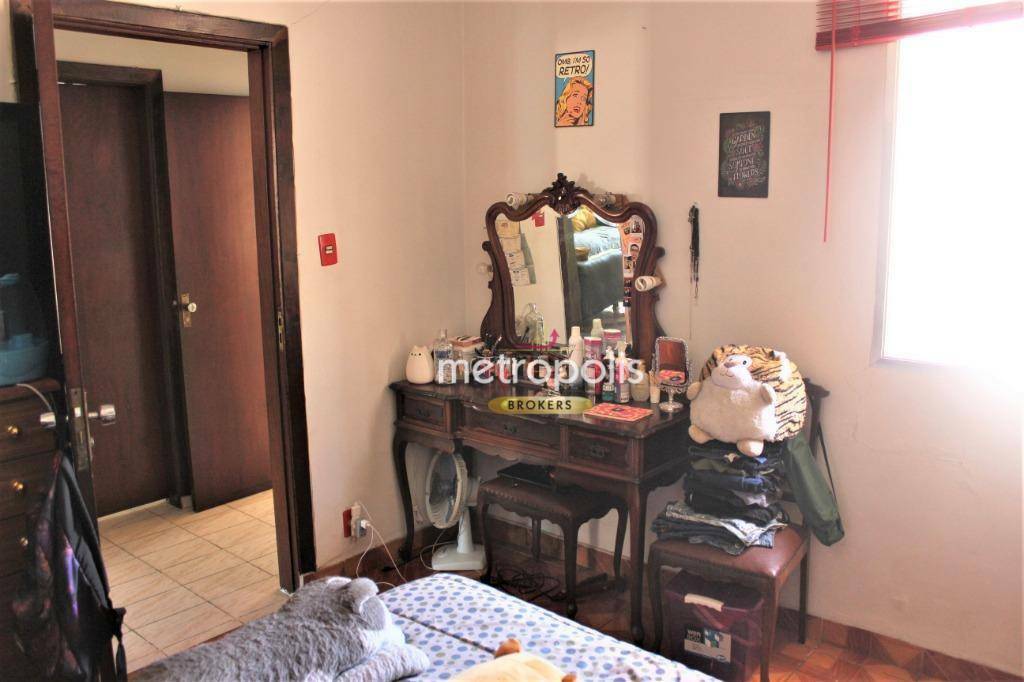 Casa à venda com 2 quartos, 220m² - Foto 16