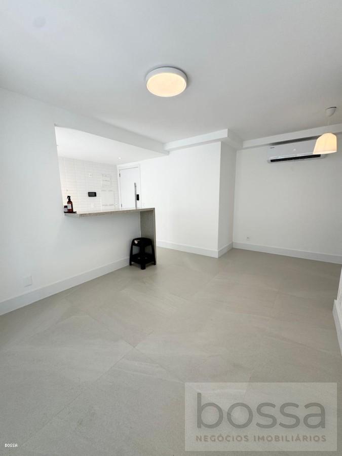 Apartamento à venda com 3 quartos, 82m² - Foto 7
