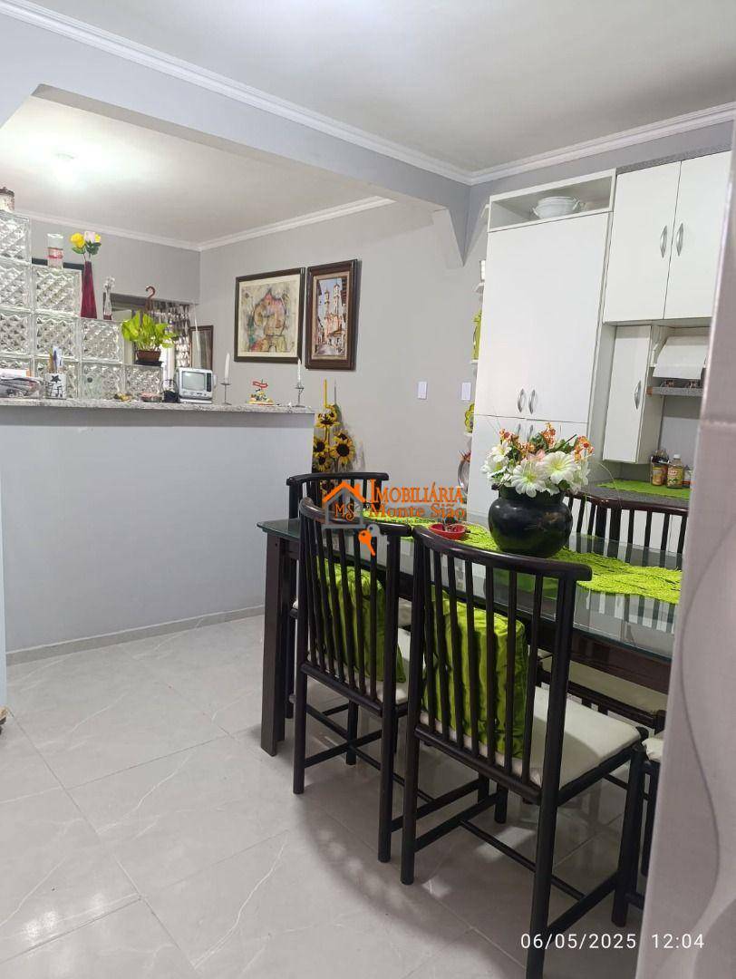 Sobrado à venda com 3 quartos, 125m² - Foto 4