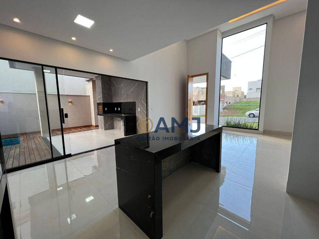 Casa de Condomínio à venda com 3 quartos, 158m² - Foto 4