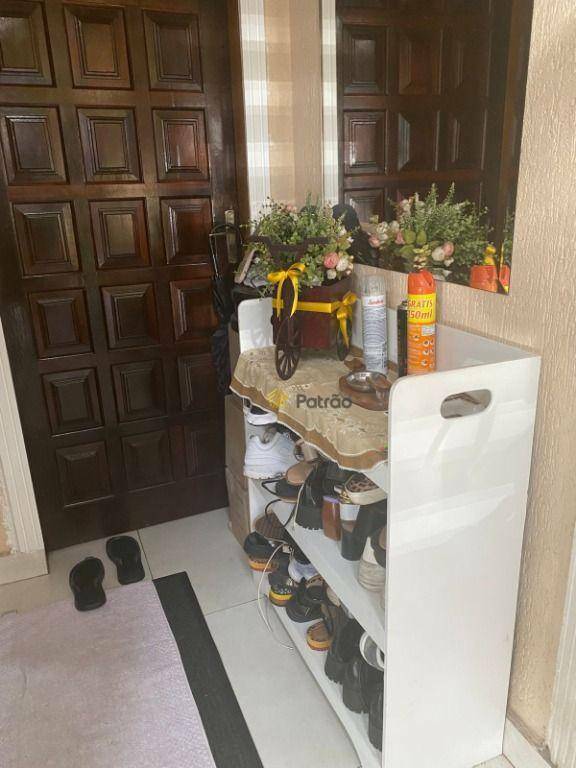 Sobrado à venda com 3 quartos, 284m² - Foto 3