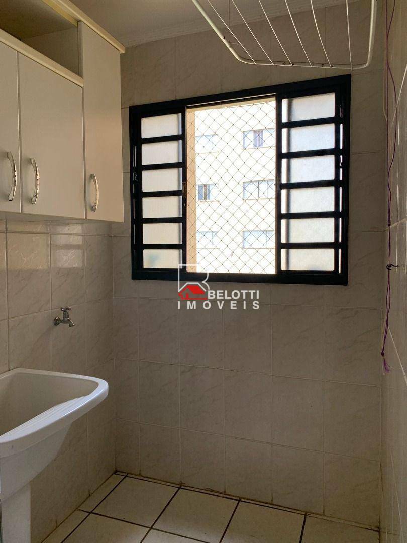 Apartamento à venda com 3 quartos, 58m² - Foto 4