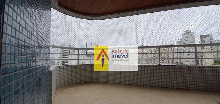 Apartamento à venda com 3 quartos, 124m² - Foto 1