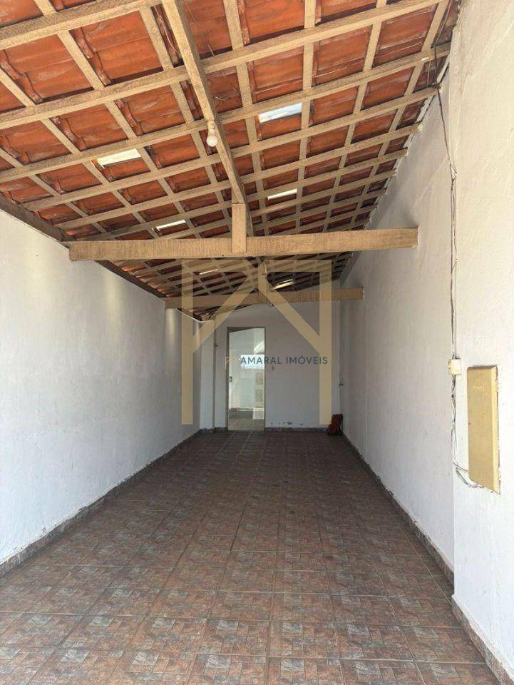 Casa à venda com 3 quartos, 165m² - Foto 8