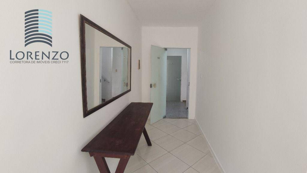 Apartamento à venda com 2 quartos, 70m² - Foto 2