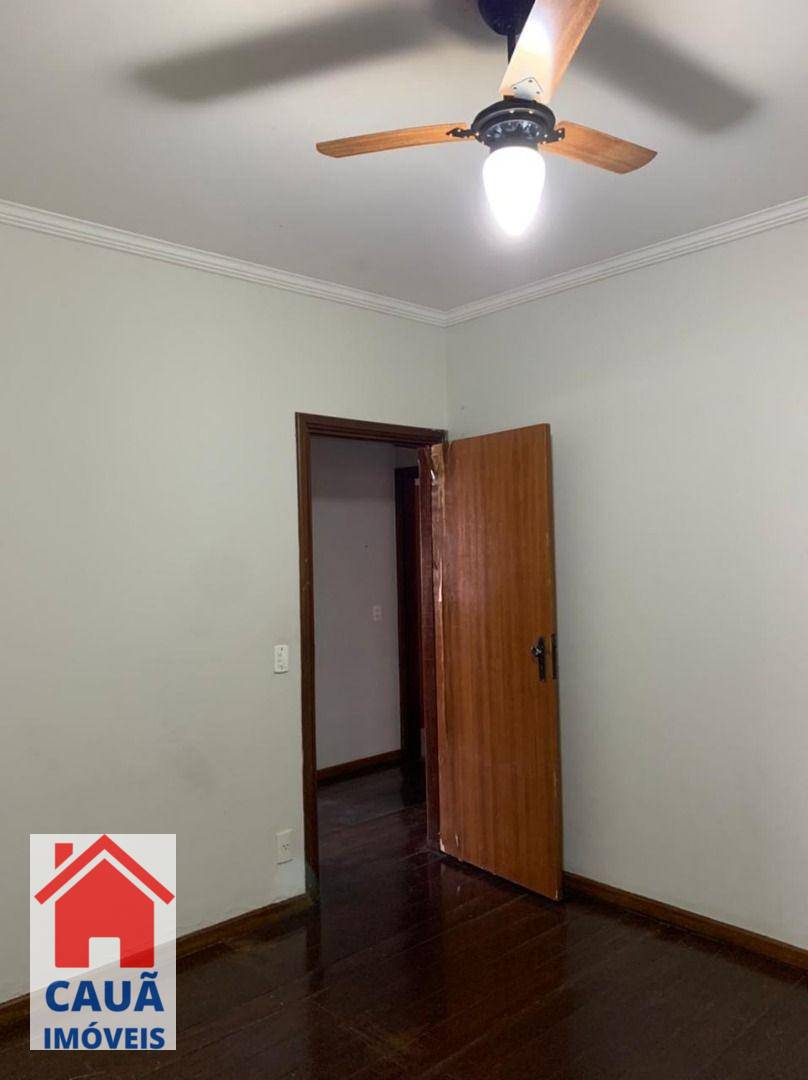 Casa à venda e aluguel com 3 quartos, 240m² - Foto 28