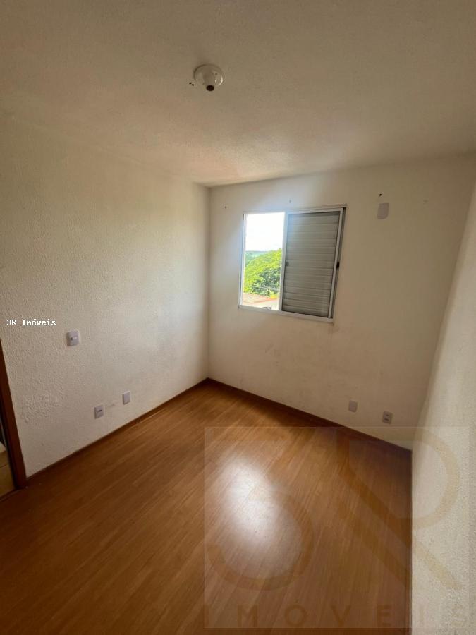 Apartamento à venda com 2 quartos, 41m² - Foto 9