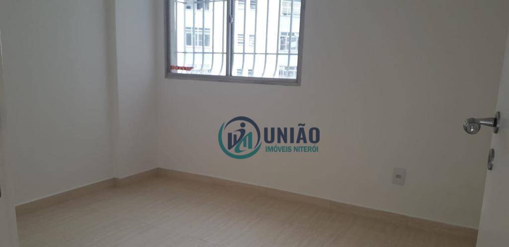 Apartamento à venda com 2 quartos, 76m² - Foto 15