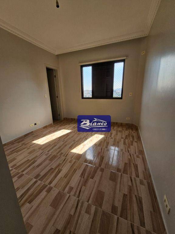 Apartamento à venda com 3 quartos, 130m² - Foto 26