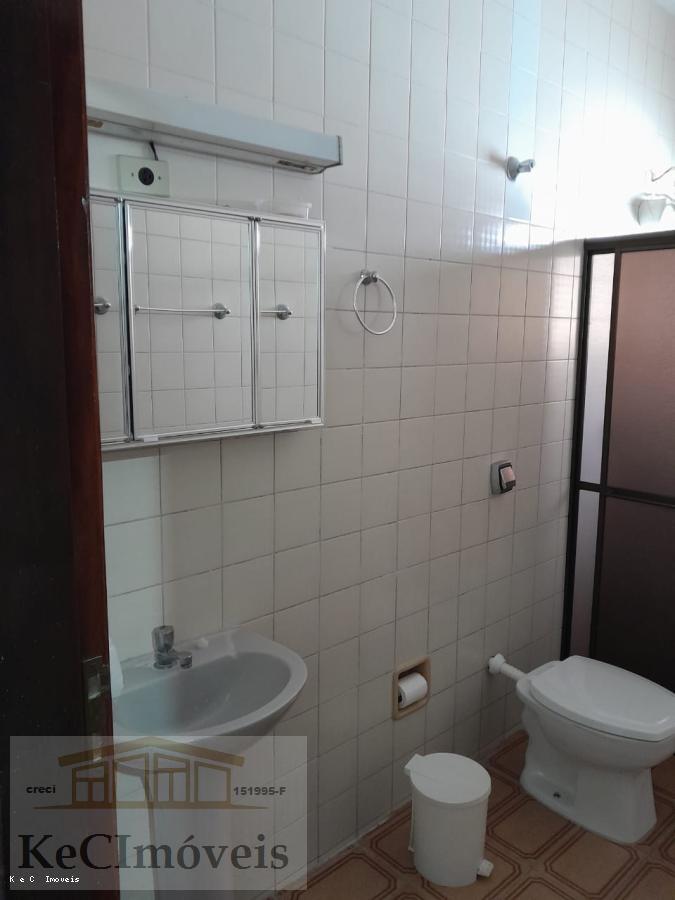 Casa à venda com 3 quartos, 150m² - Foto 14