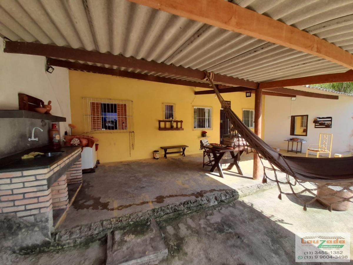 Casa à venda com 1 quarto, 300m² - Foto 1