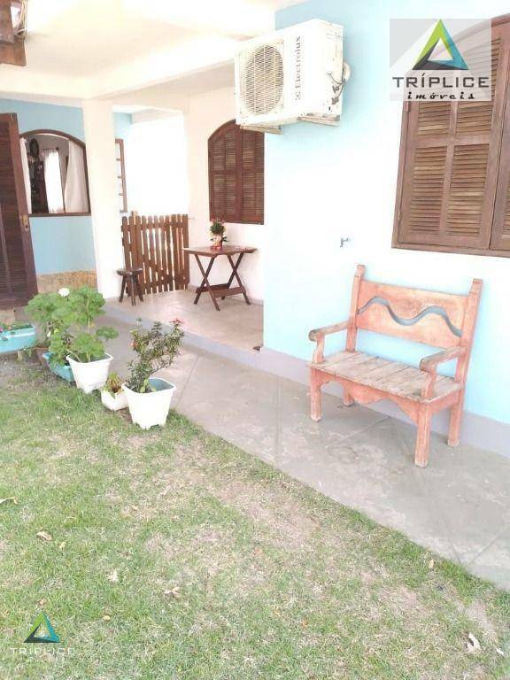 Casa à venda com 9 quartos, 300m² - Foto 11