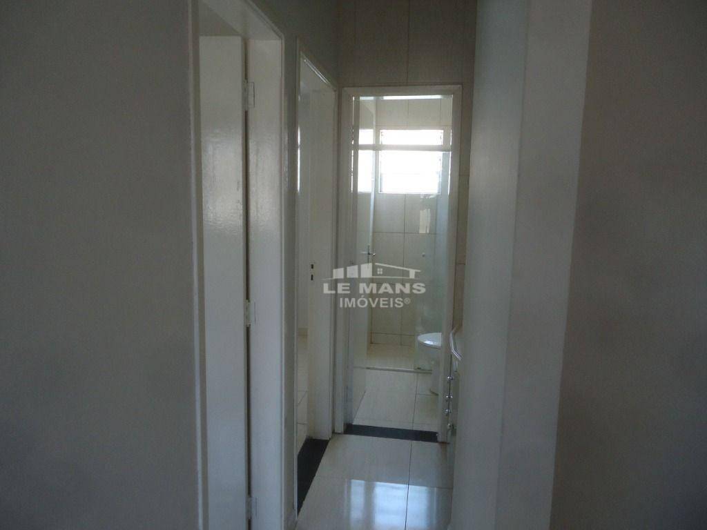 Casa à venda com 2 quartos, 117m² - Foto 8