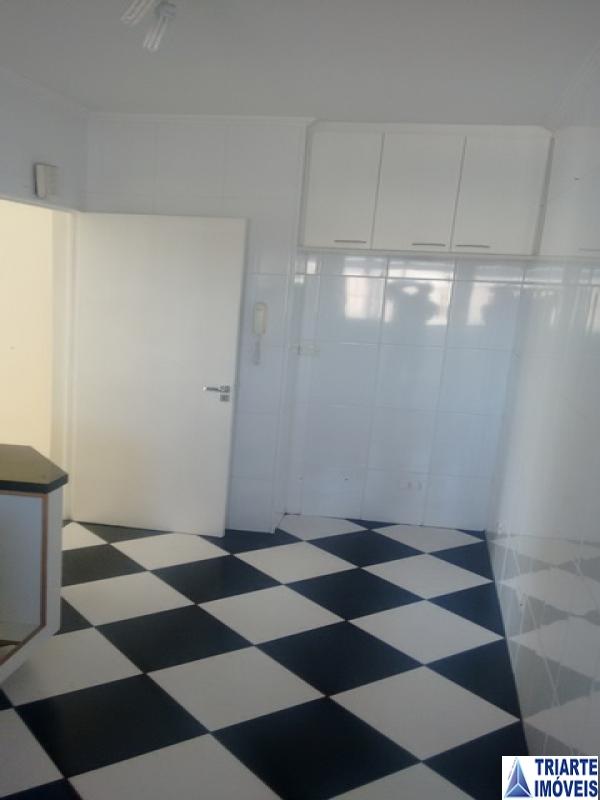 Apartamento à venda com 3 quartos, 70m² - Foto 12