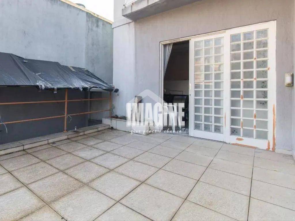 Sobrado à venda com 3 quartos, 250m² - Foto 18