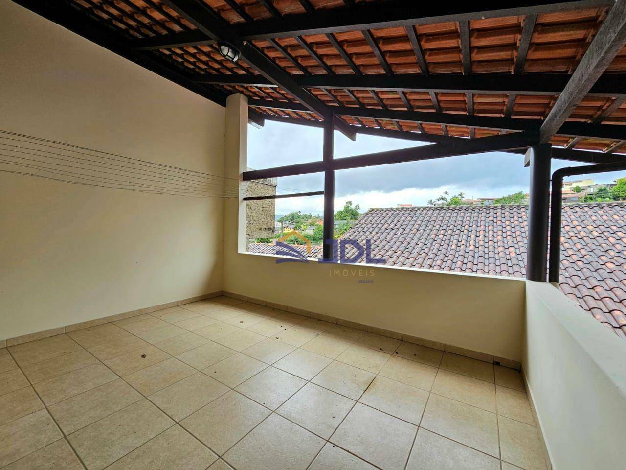 Casa à venda com 3 quartos, 183m² - Foto 12