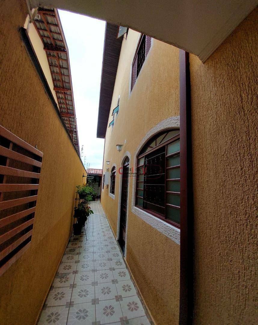 Sobrado à venda com 3 quartos, 196m² - Foto 5