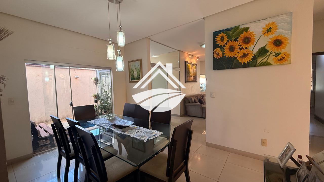 Casa à venda com 4 quartos, 372m² - Foto 14