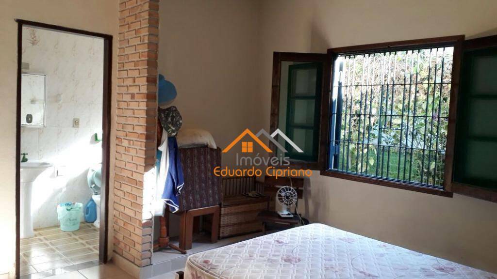 Casa de Condomínio à venda com 3 quartos, 184m² - Foto 17