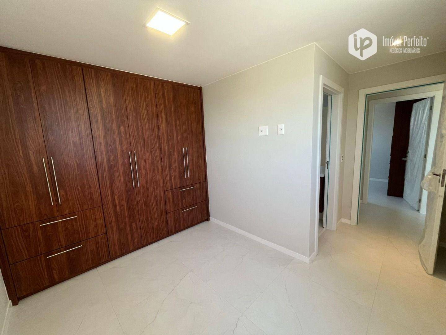 Apartamento para alugar com 2 quartos, 69m² - Foto 6