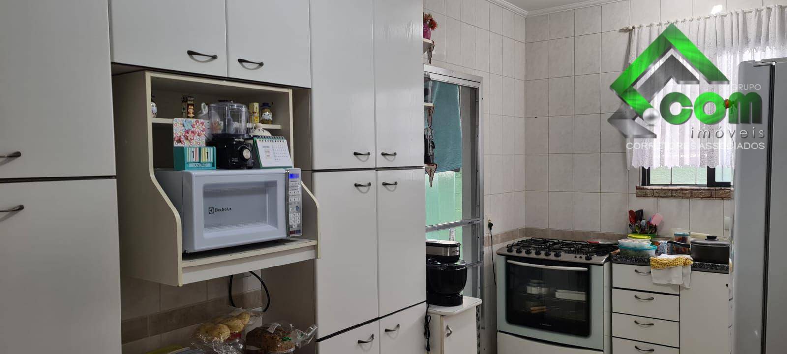 Casa à venda com 3 quartos, 180m² - Foto 11