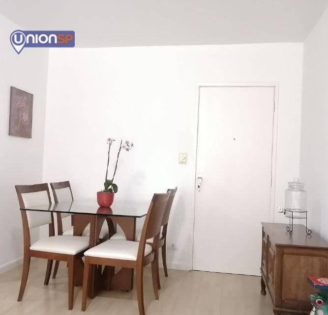 Apartamento à venda com 2 quartos, 80m² - Foto 2