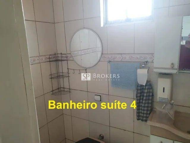 Casa à venda com 8 quartos, 275m² - Foto 15