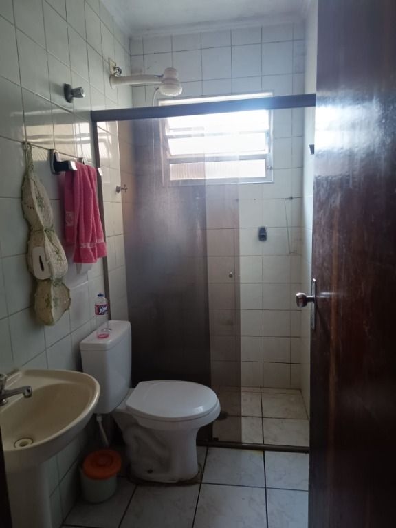 Casa à venda com 2 quartos, 123m² - Foto 4