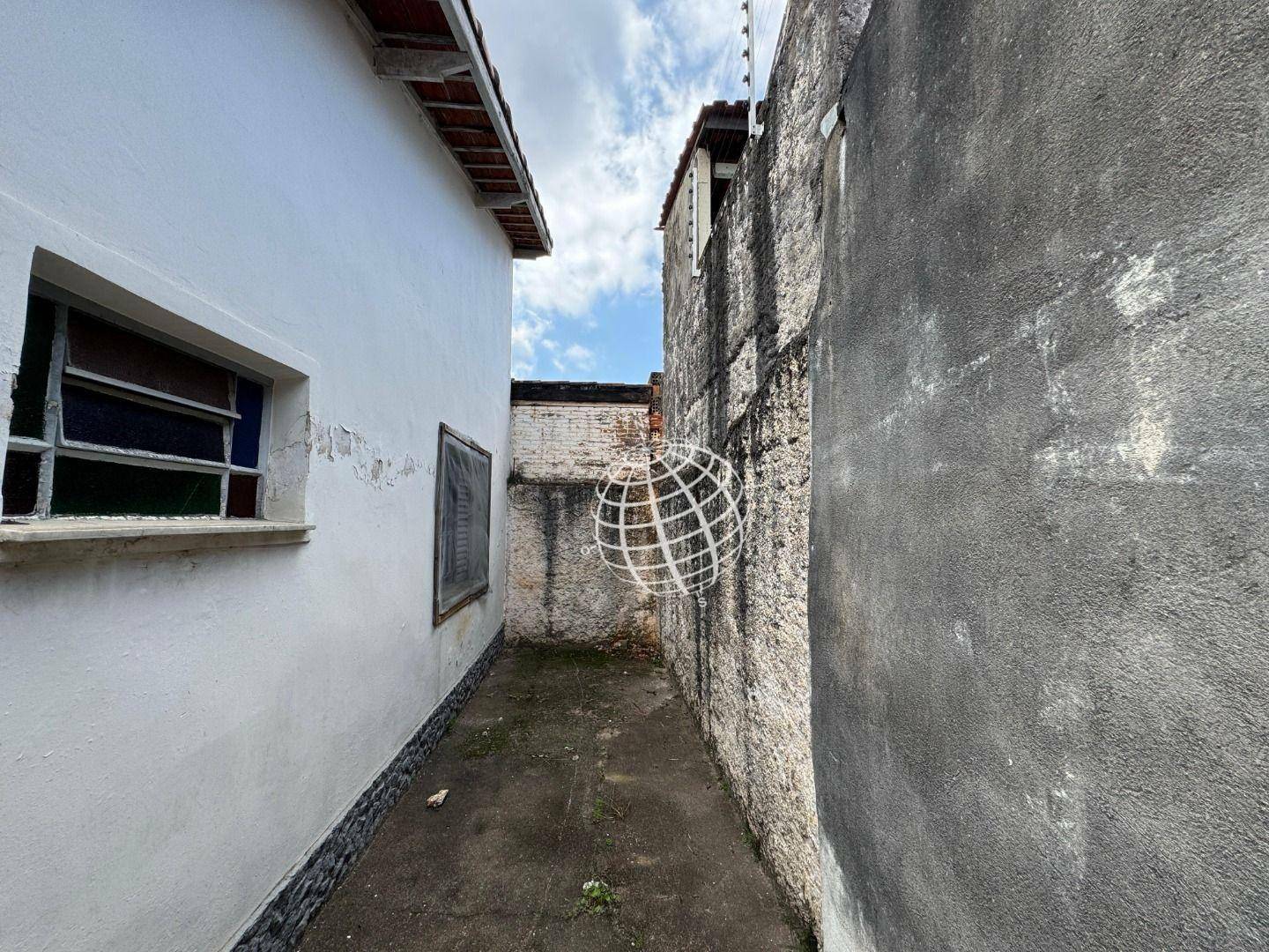 Casa à venda e aluguel com 3 quartos, 220m² - Foto 21