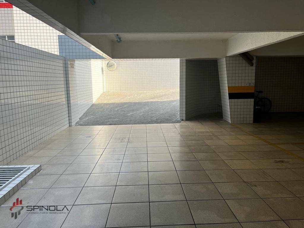 Apartamento à venda com 3 quartos, 154m² - Foto 5