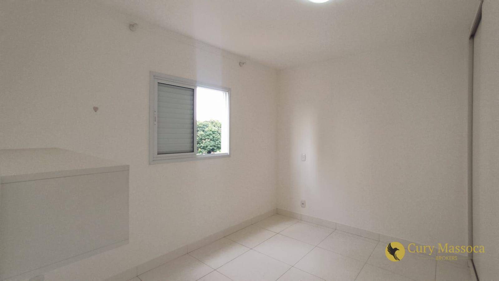 Apartamento para alugar com 3 quartos, 76m² - Foto 9