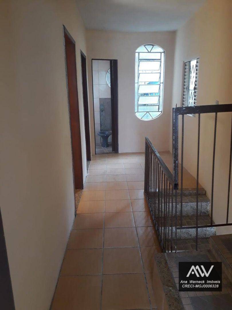 Casa à venda com 3 quartos, 100m² - Foto 5