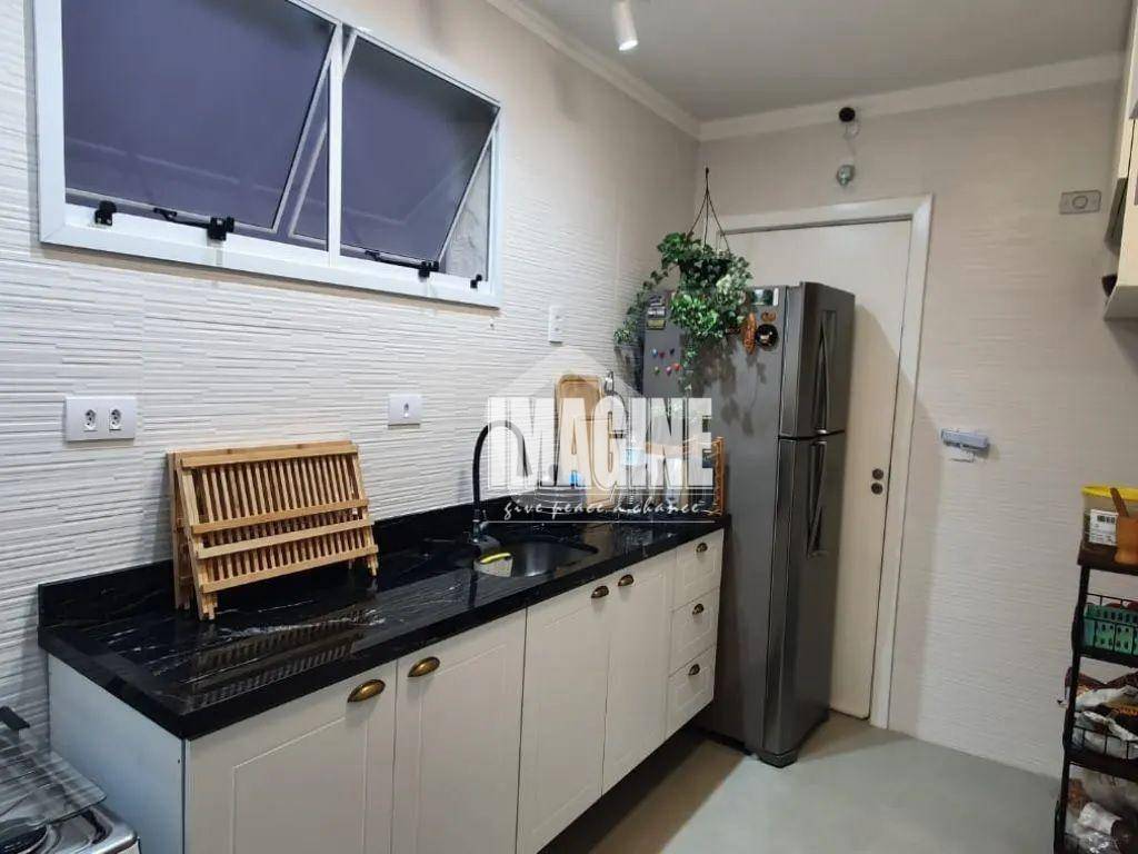 Apartamento à venda com 2 quartos, 68m² - Foto 12