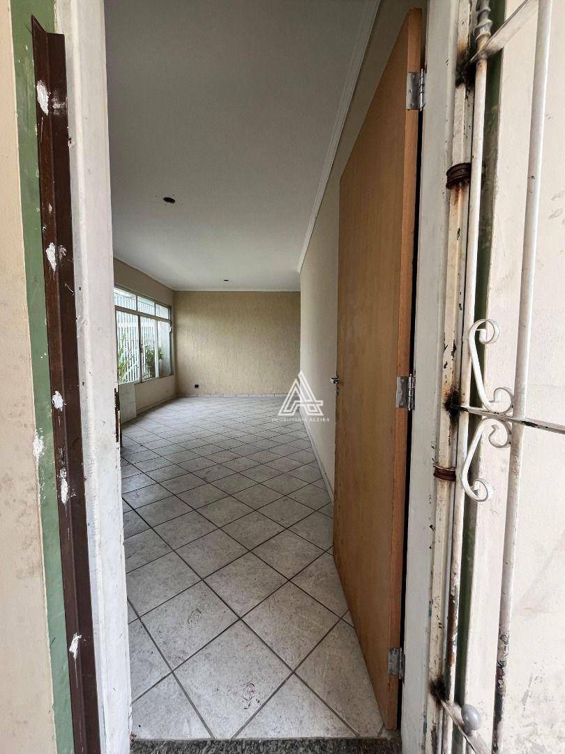 Sobrado à venda com 3 quartos, 250m² - Foto 26