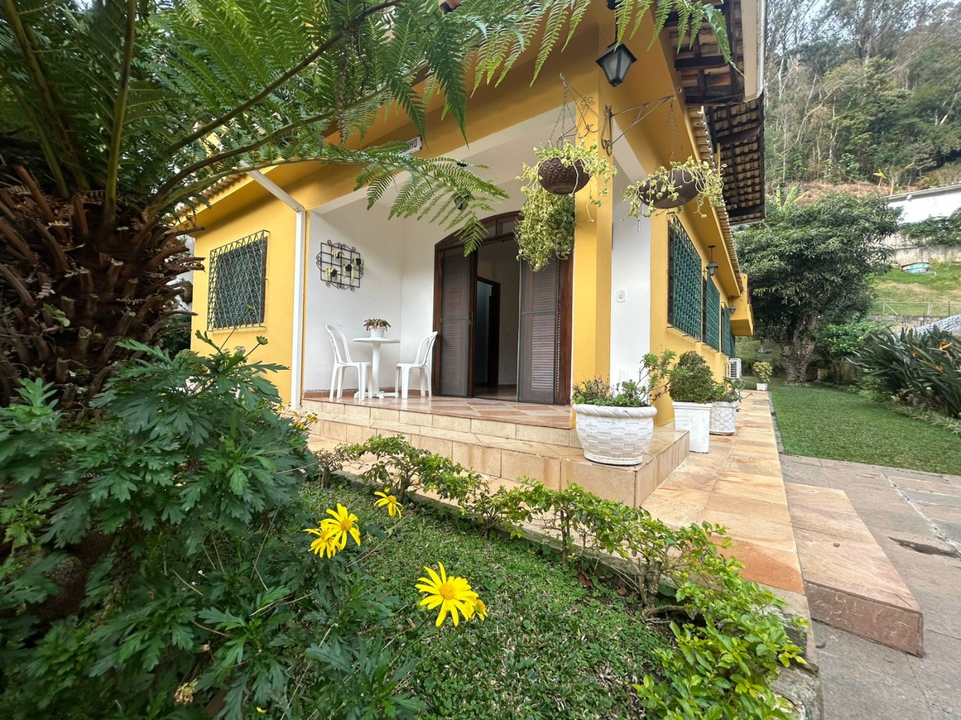 Casa à venda com 4 quartos, 240m² - Foto 7
