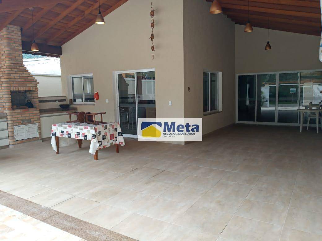 Casa à venda com 3 quartos, 180m² - Foto 3