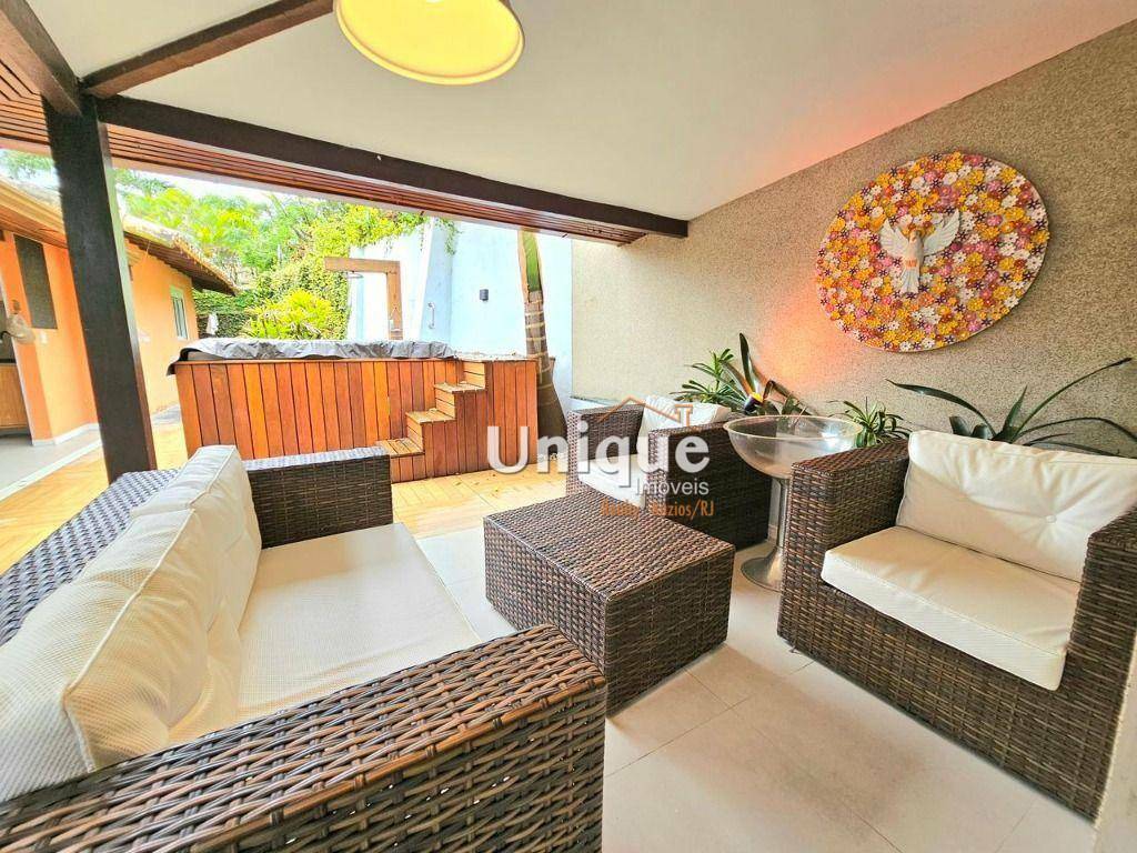 Casa de Condomínio à venda com 4 quartos, 150m² - Foto 9