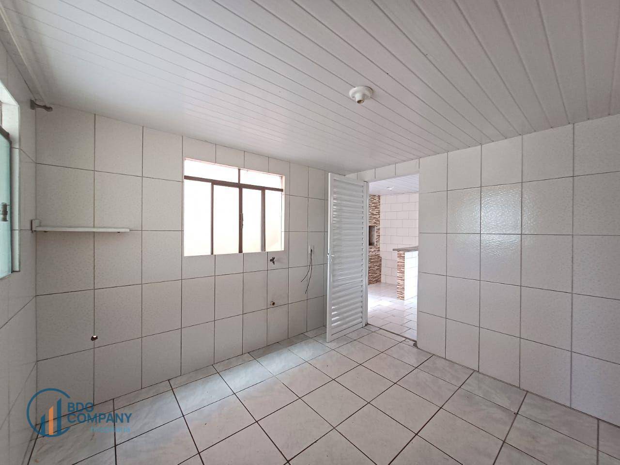 Casa para alugar com 3 quartos, 80m² - Foto 24