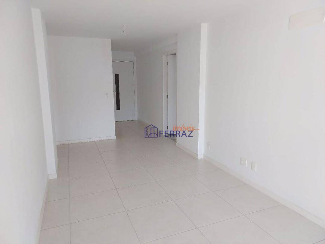 Apartamento à venda com 3 quartos, 85m² - Foto 17