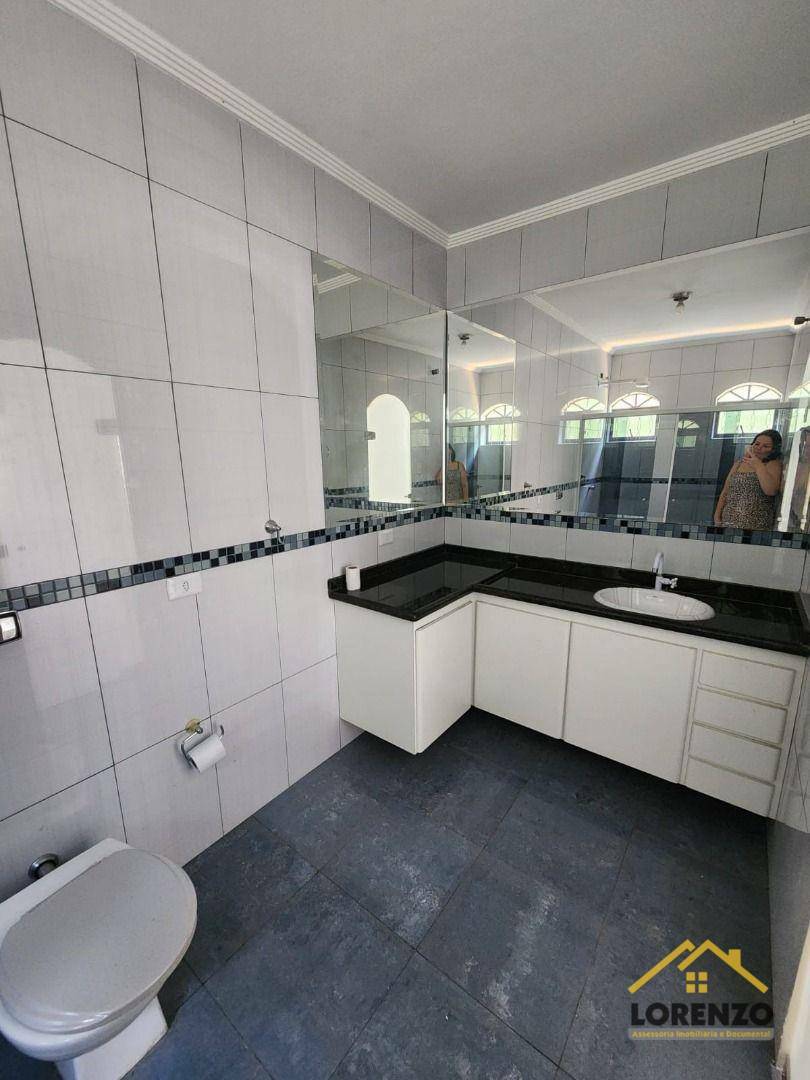 Sobrado à venda com 3 quartos, 354m² - Foto 36